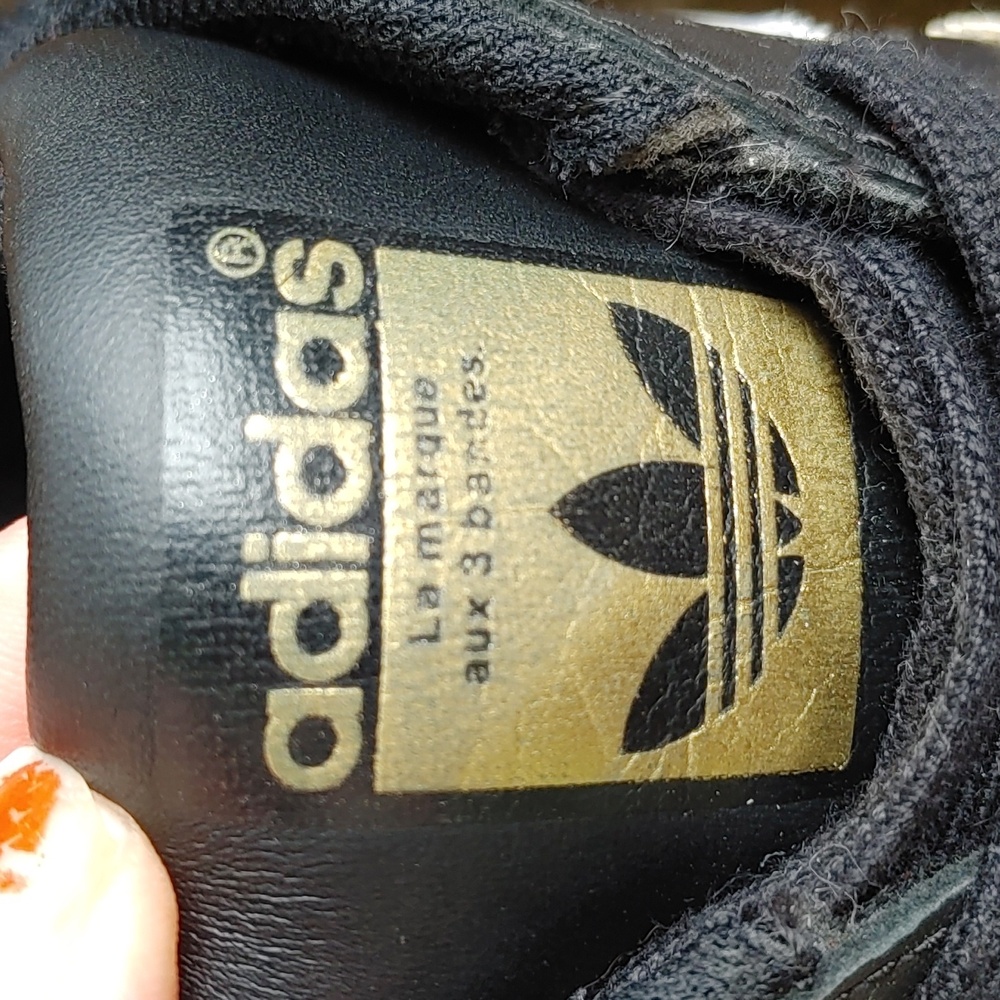 Adidas Men's  Black and White Hard Shell Superstar Sneakers Size 7.5 (1157) - Picture 8 of 9